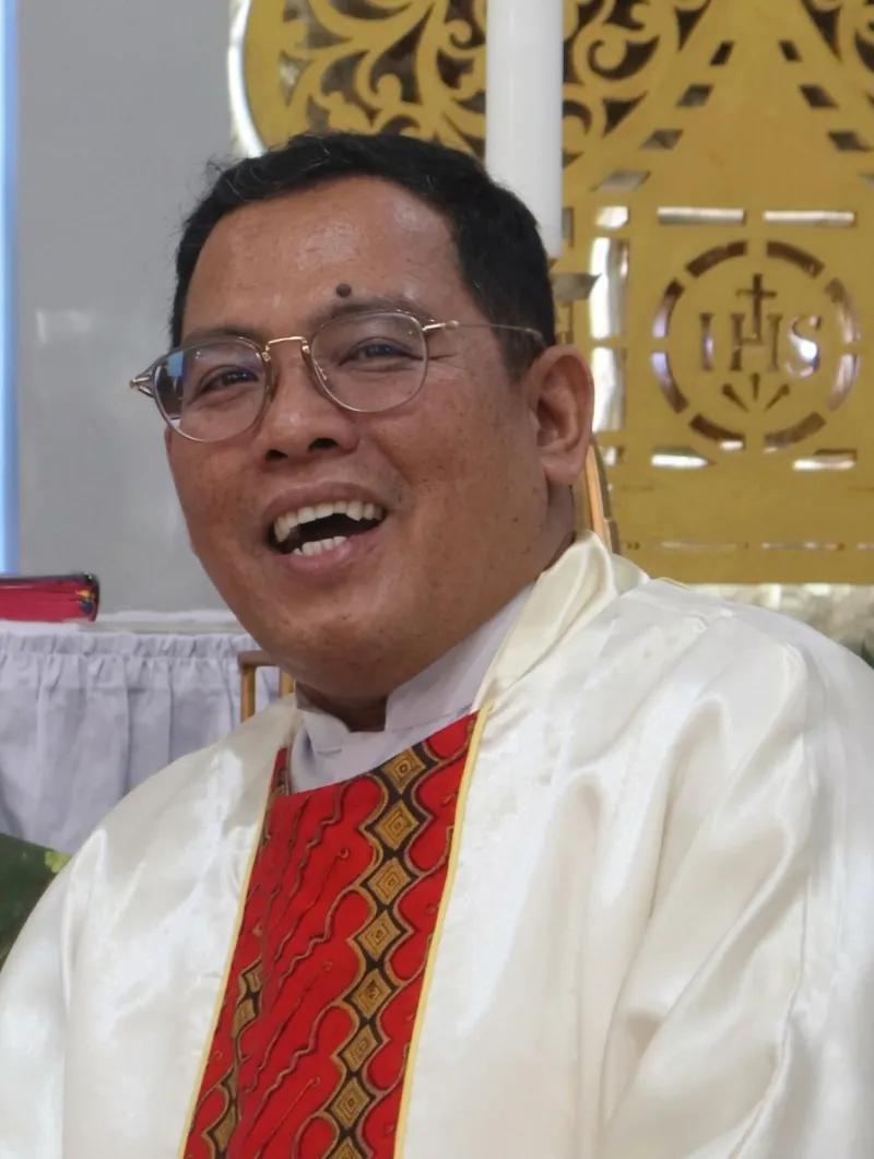 Eduardus Didik Cahyono, S.J.